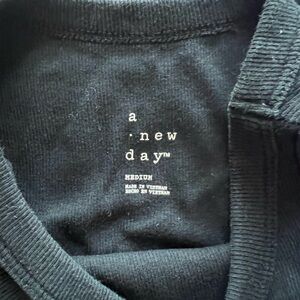 5 ribbed tanks a new day